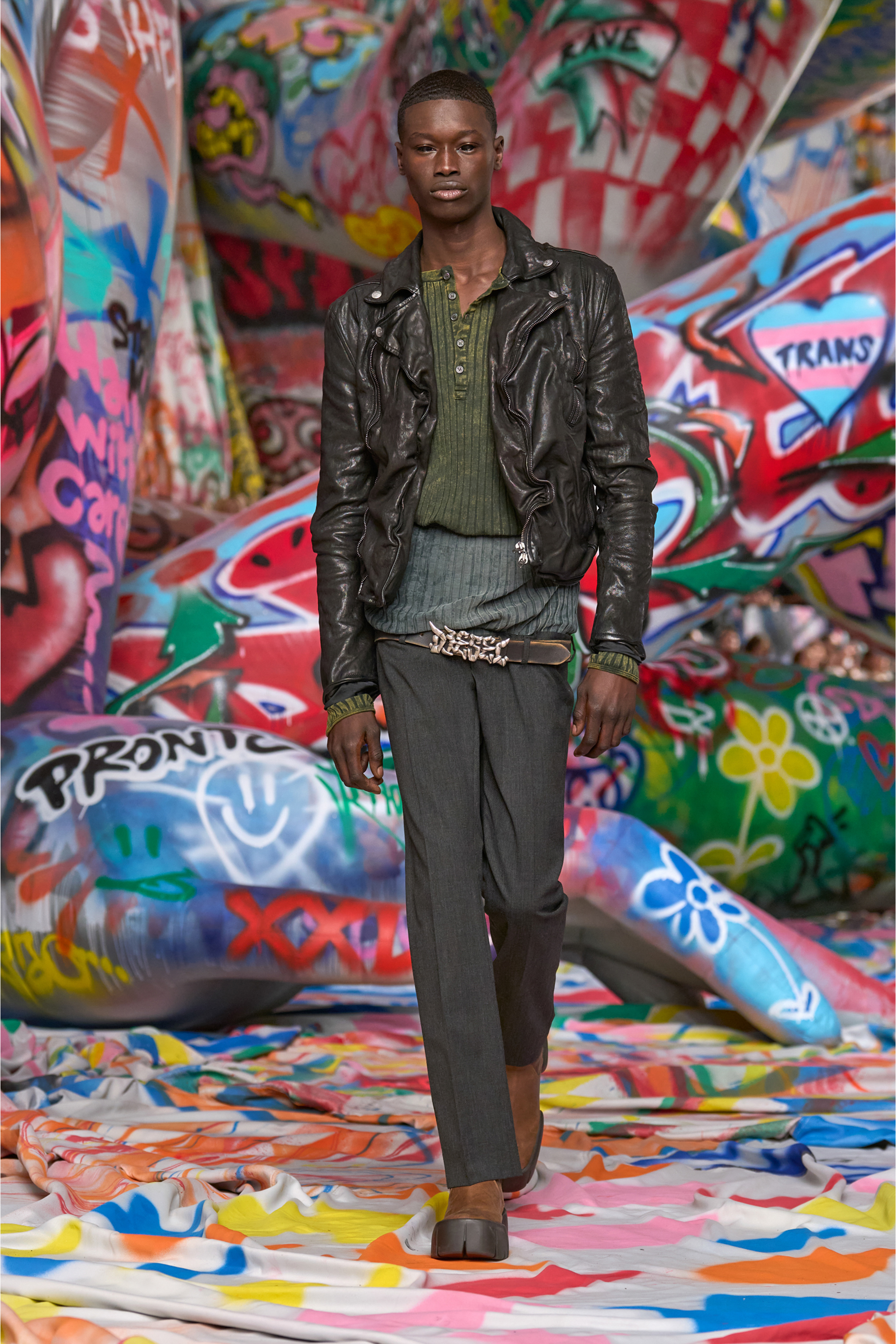 Diesel - L-UNCAN, Veste de motard en cuir bouilli Homme in Noir - 2