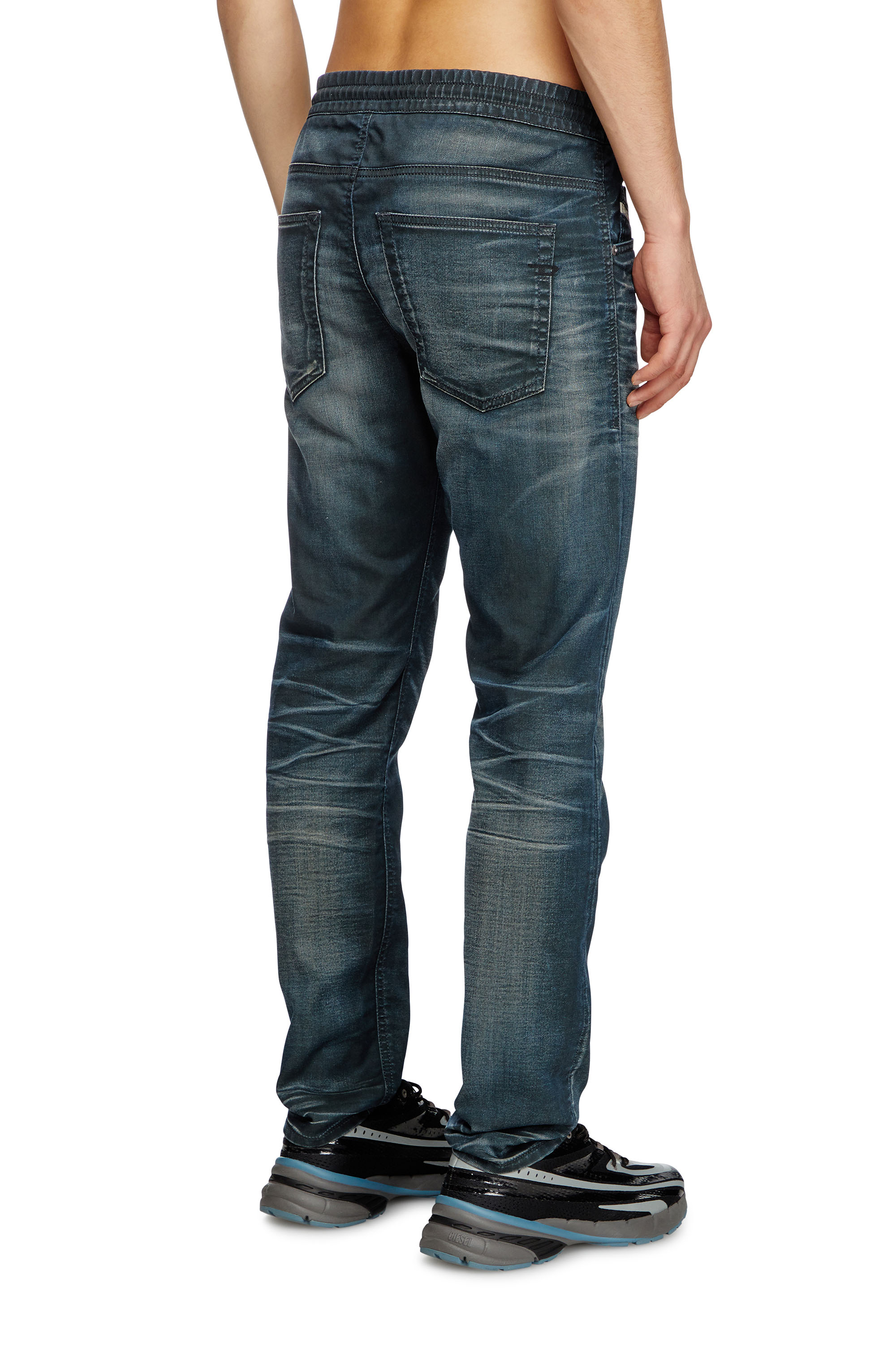 Diesel - Regular 2030 D-Krooley Joggjeans® 068QK Homme, Bleu Foncé - Image 4