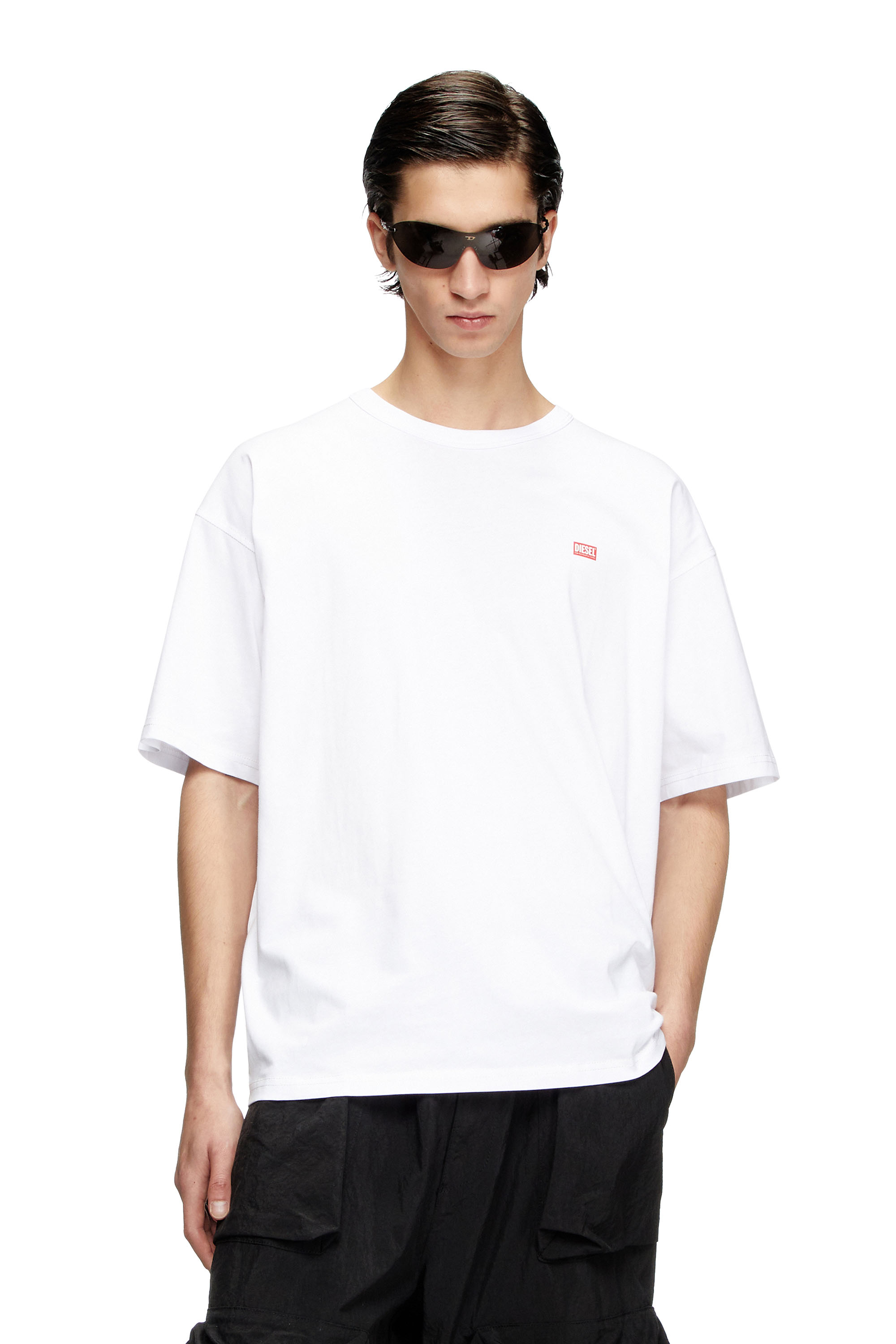 Diesel - T-BOXT-R30, T-shirt avec petit logo Homme in Blanc - 1