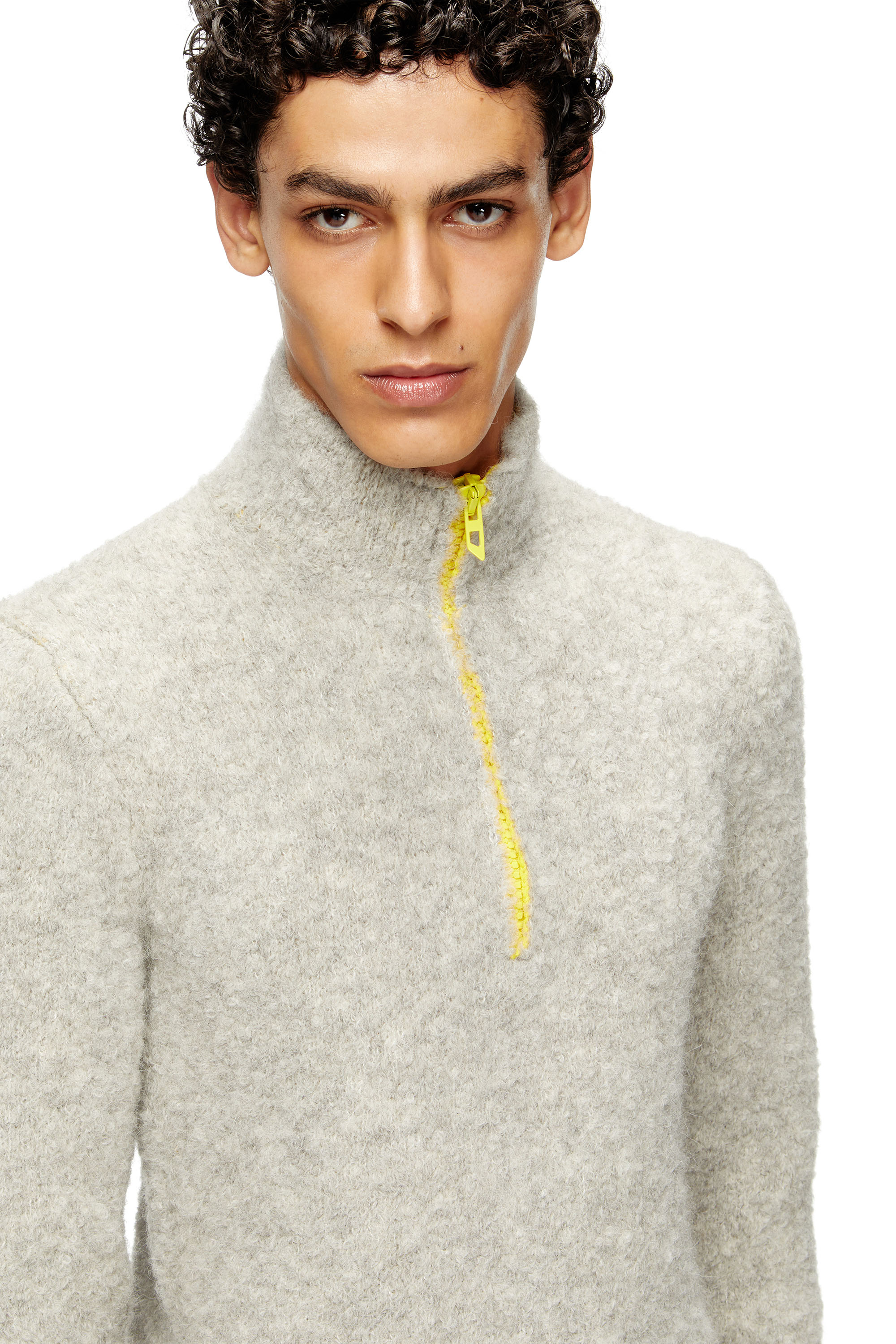 Diesel - K-ELLER, Pull demi-zippé avec intérieur contrasté Homme in Gris - 5