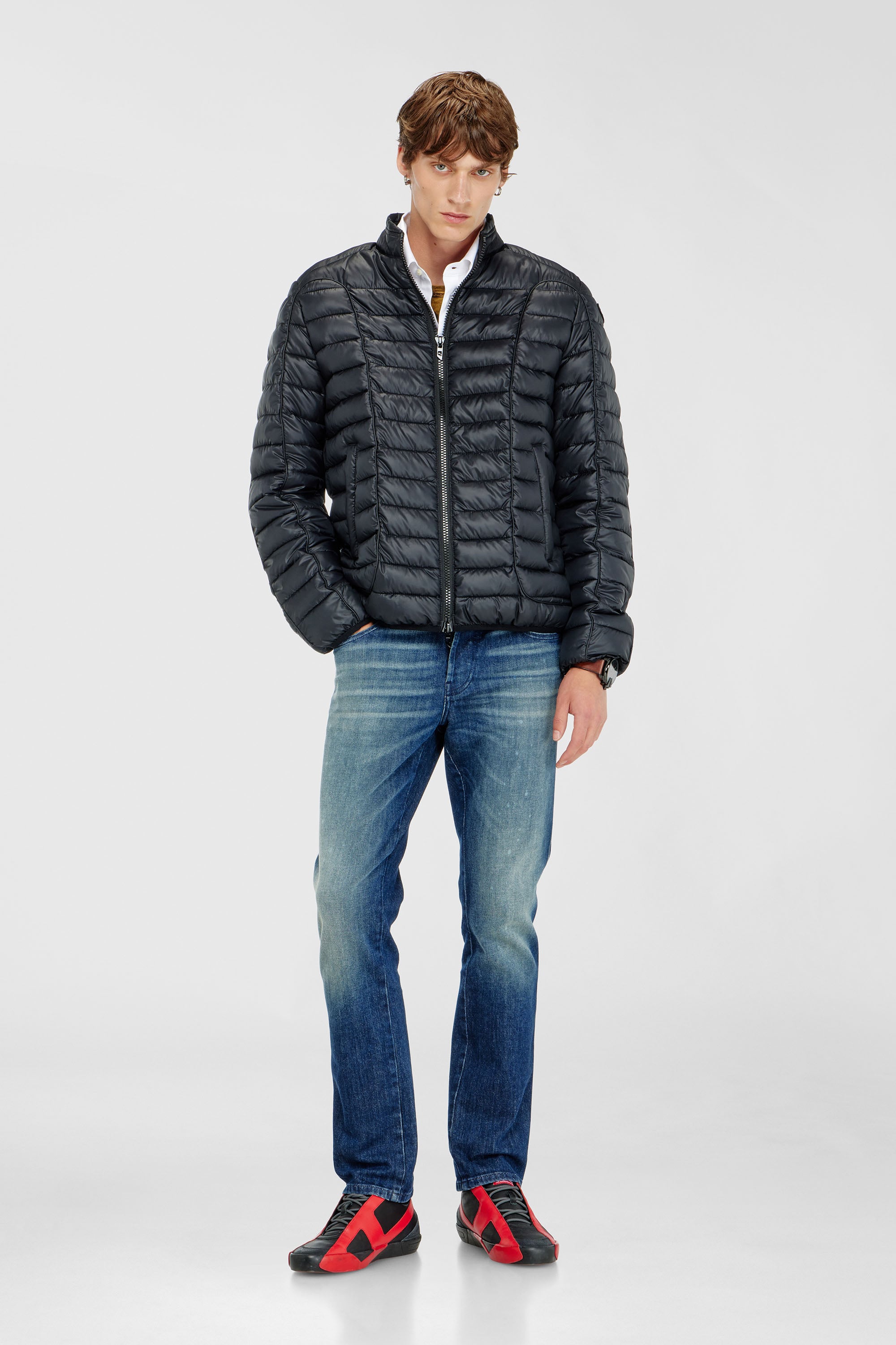 Diesel - W-PILOT-WRD, Blouson matelass&eacute; style biker avec passepoil ton sur ton Homme in Noir - 2