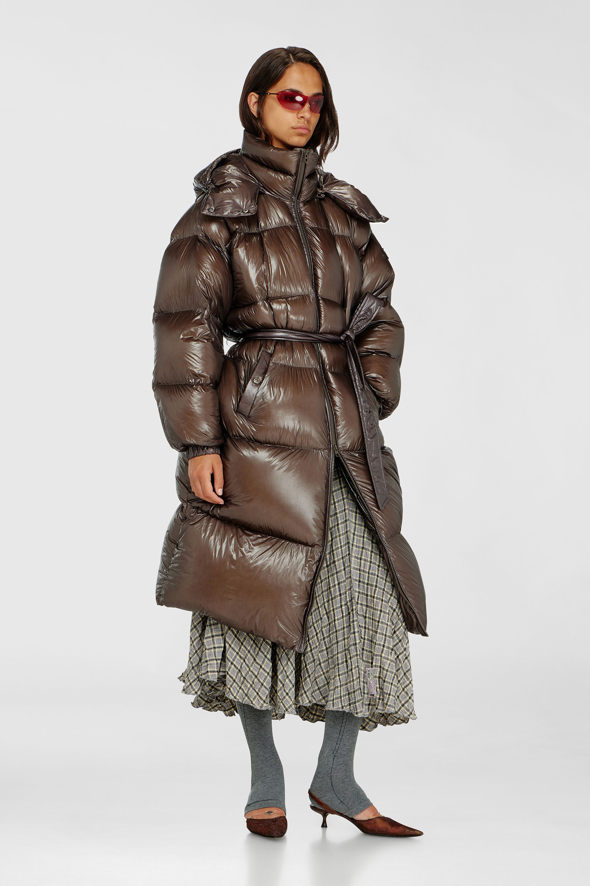 Diesel - W-ISHER, Doudoune en ripstop ultra-l&eacute;ger Femme in Marron - 3