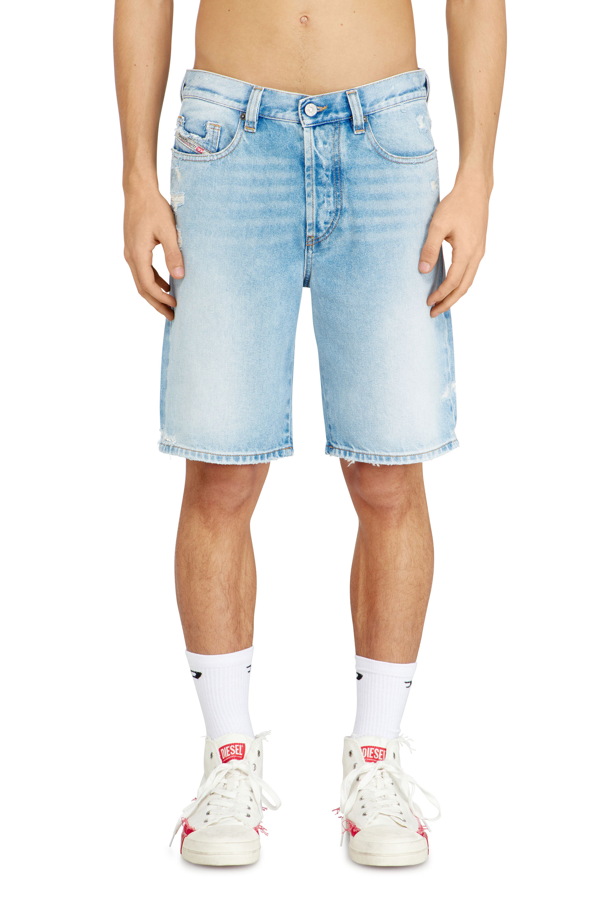 Diesel - REGULAR-SHORT, Short en denim destroy Homme in Bleu - 2