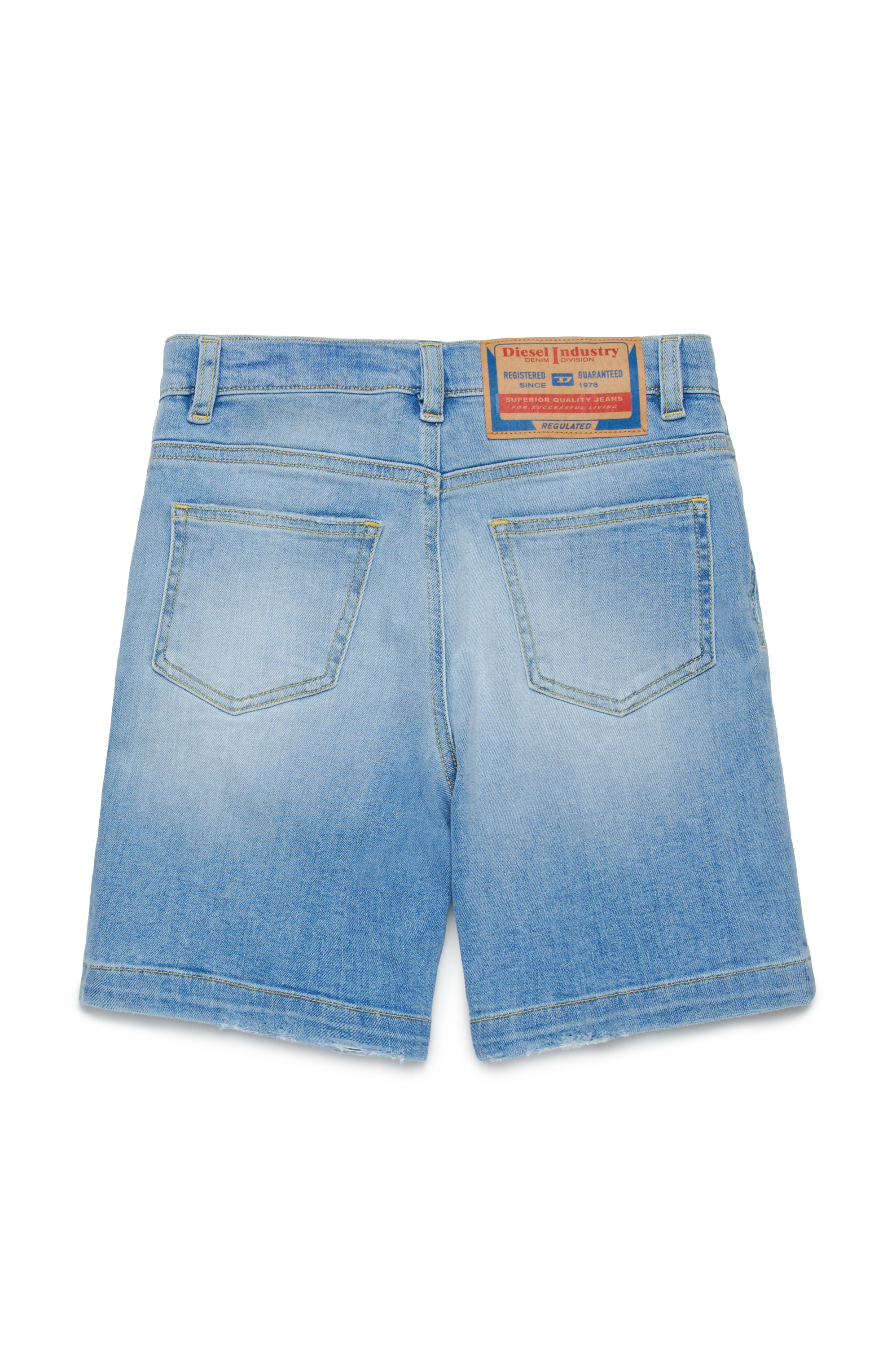 Diesel - D-MACS-SH-J, Bermuda en denim effet vieilli Homme in Bleu - 2