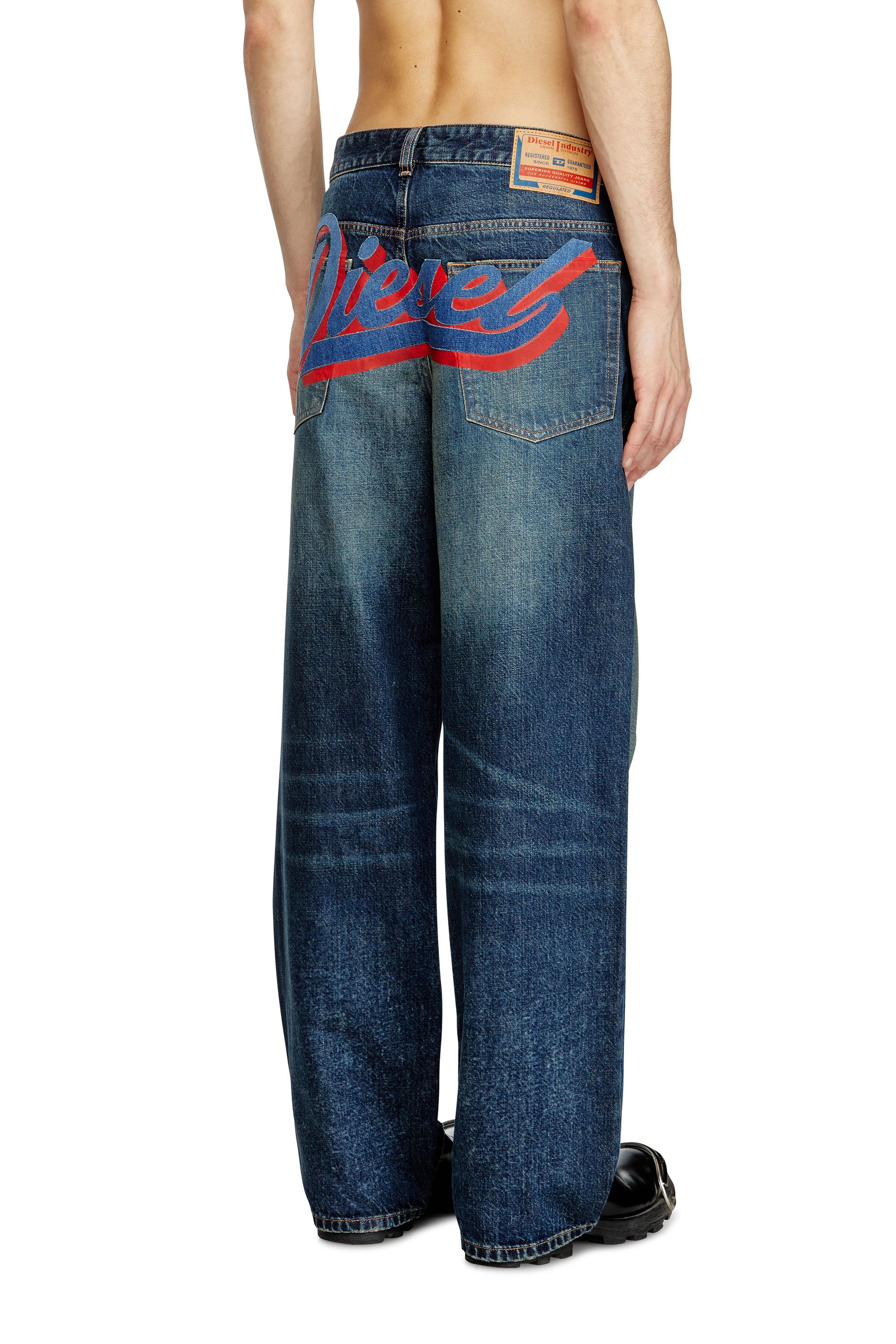 Diesel - Relaxed Jeans 2001 D-Macro 0ABDJ Homme, Bleu moyen - Image 2