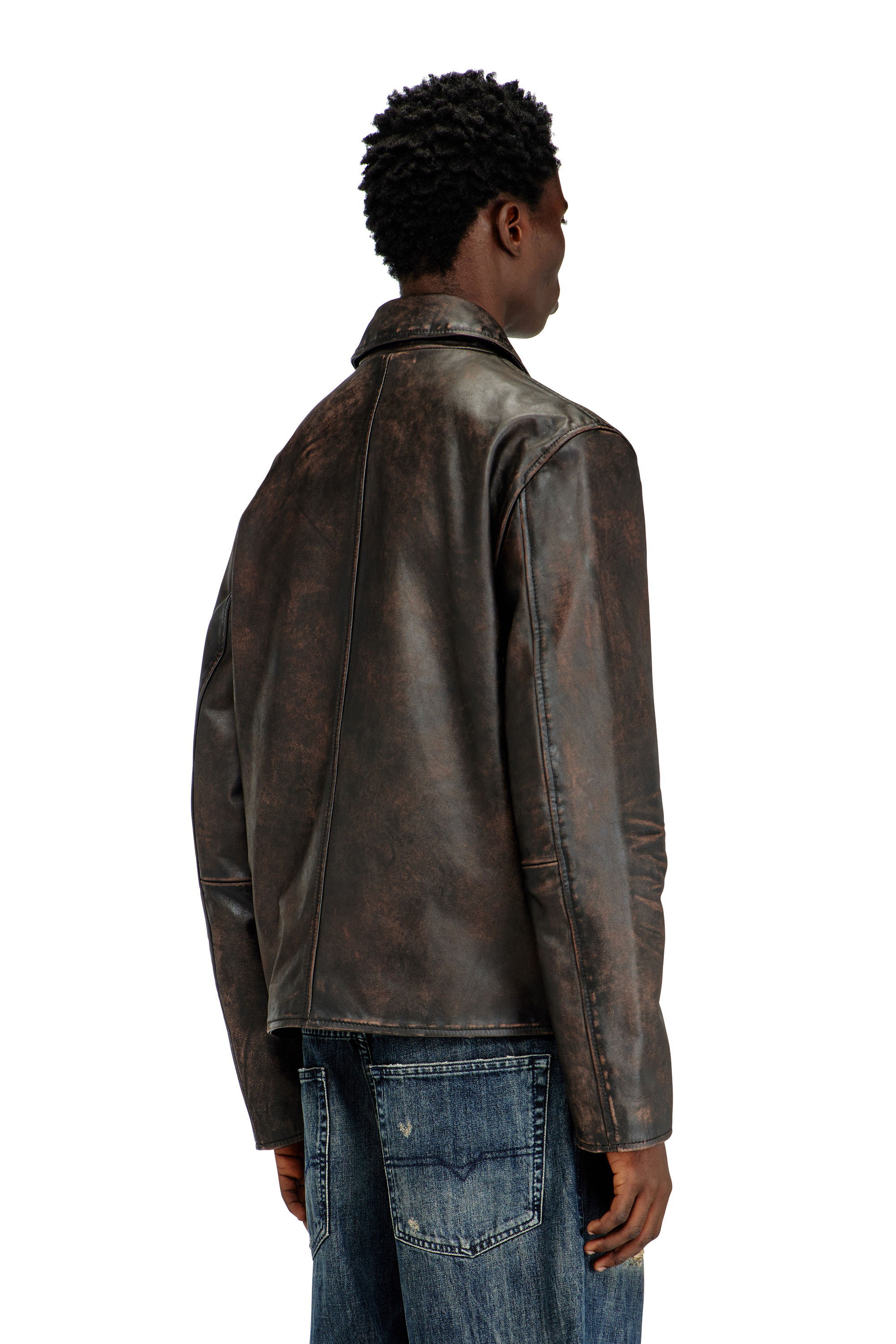 Diesel - L-AMAR-WRD, Veste coach en cuir trait&eacute; Homme in Marron - 4