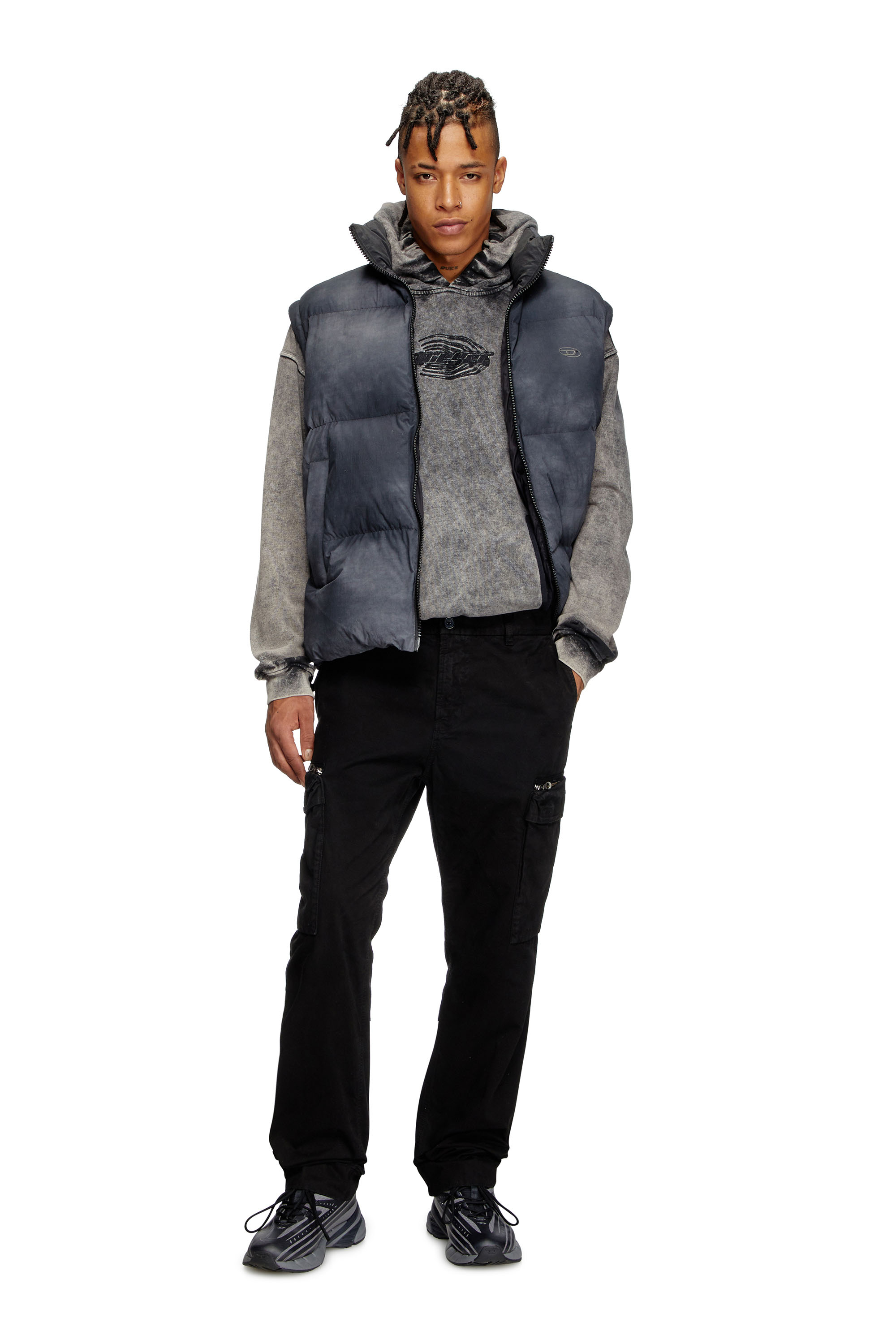 Diesel - P-YE, Pantalon en sergé de peau de pêche délavée Homme in Noir - 1