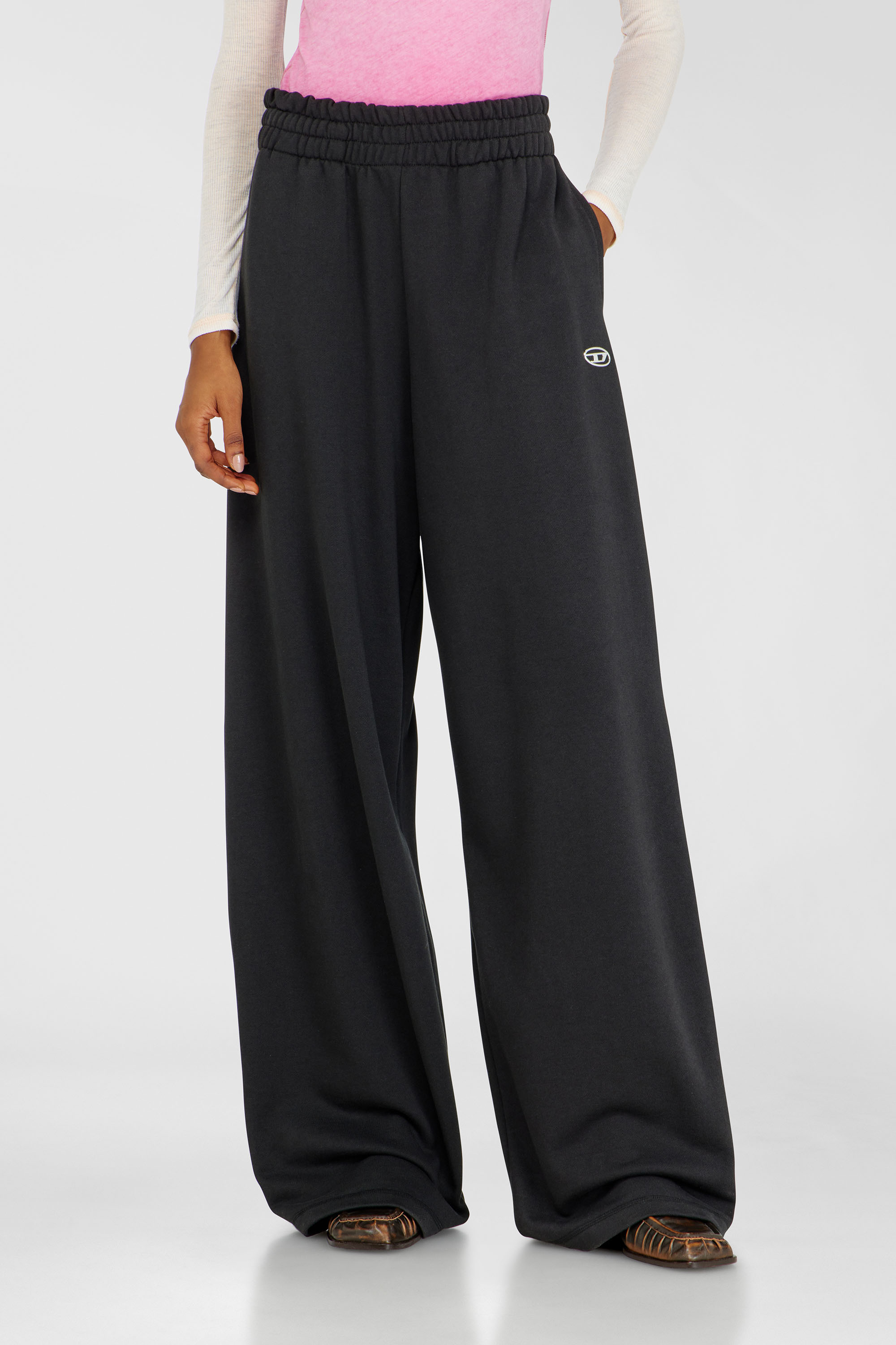 Diesel - P-ZENIA-OD, Pantalon de surv&ecirc;tement ample avec taille &eacute;lastique Femme in Noir - 1