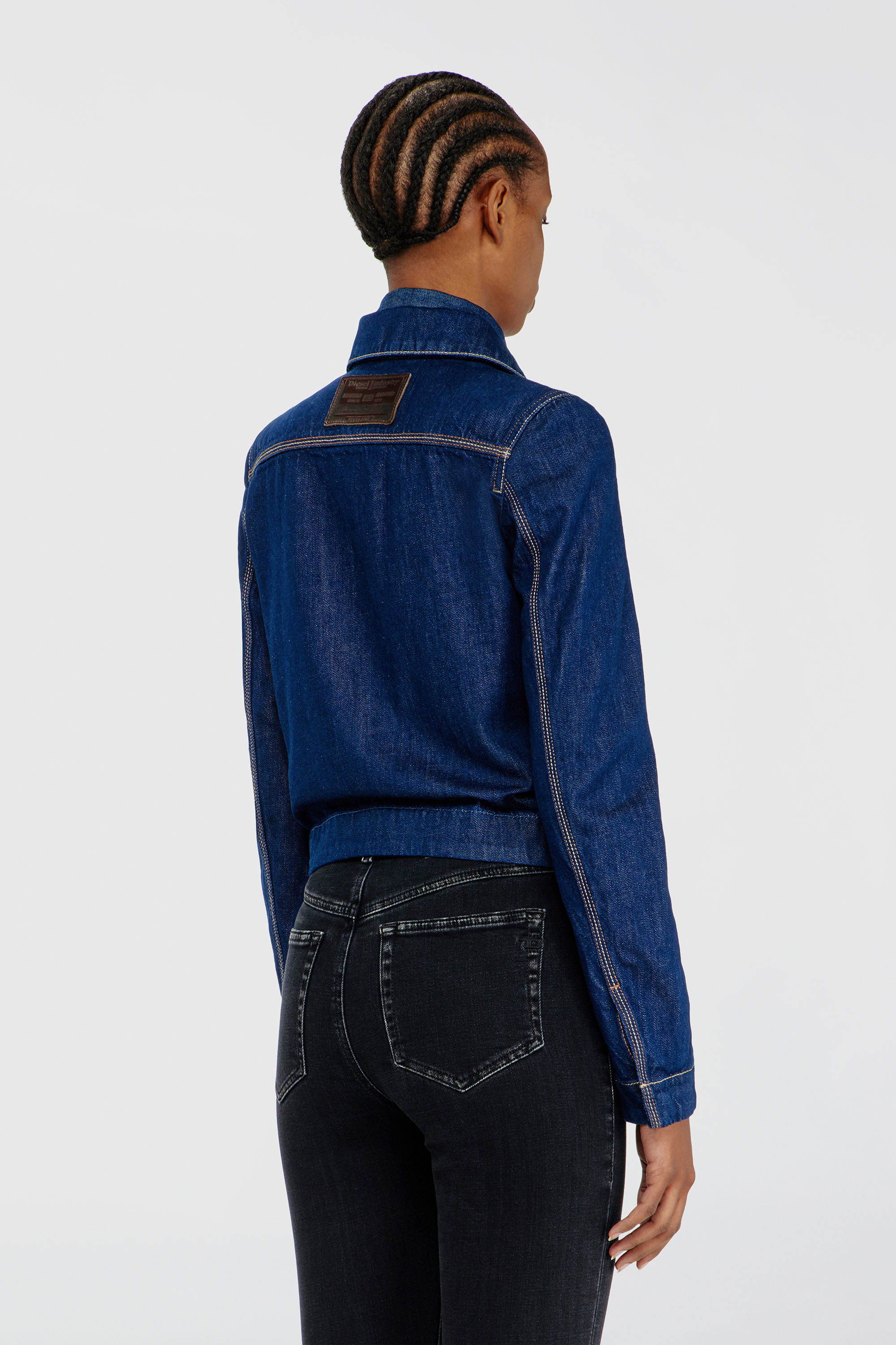 Diesel - DE-CORB, Veste coach en rinse denim Femme in Bleu - 4