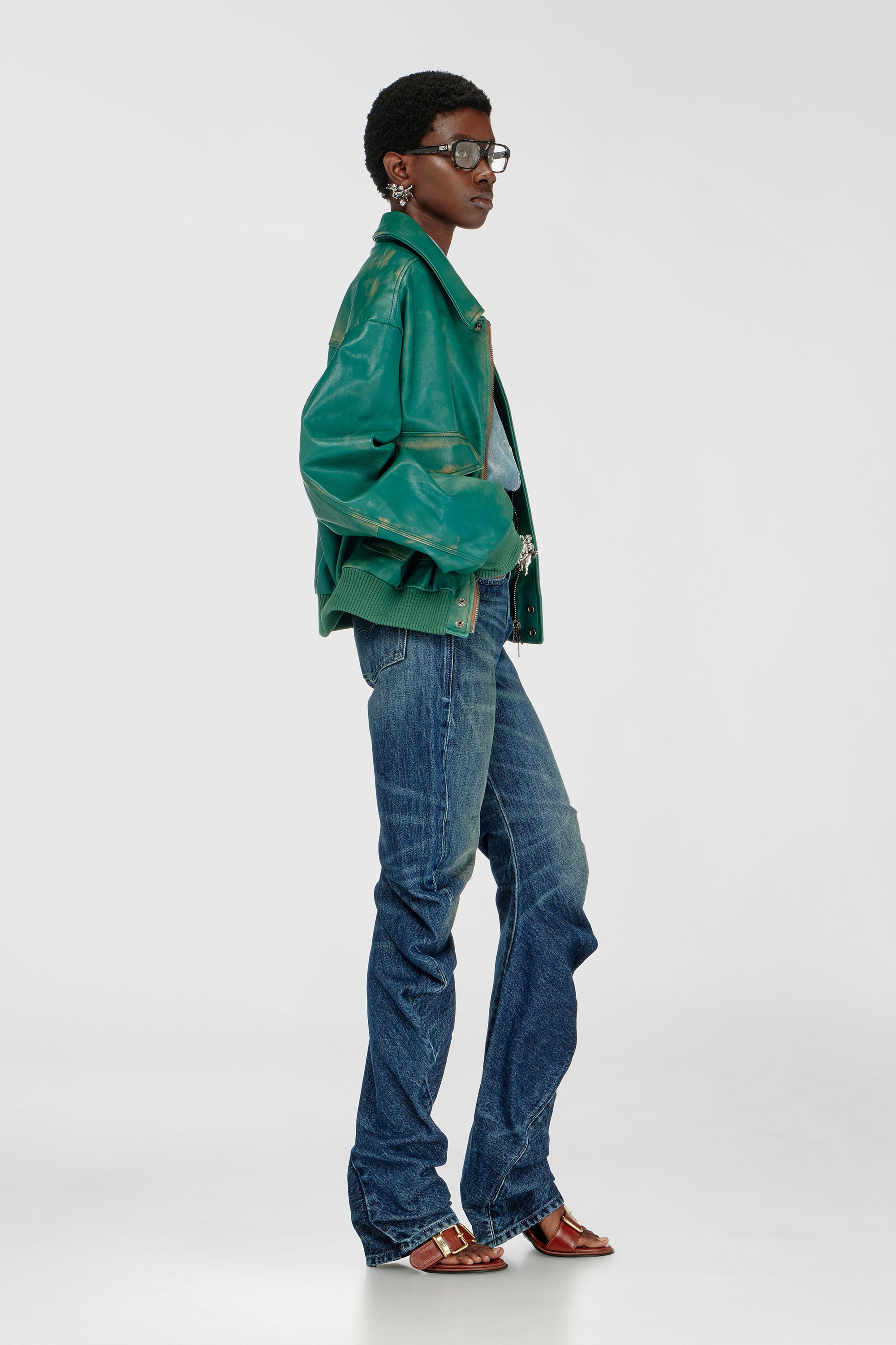 Diesel - Regular Jeans D-Twisty 007FZ Femme, Bleu Fonc&eacute; - Image 2