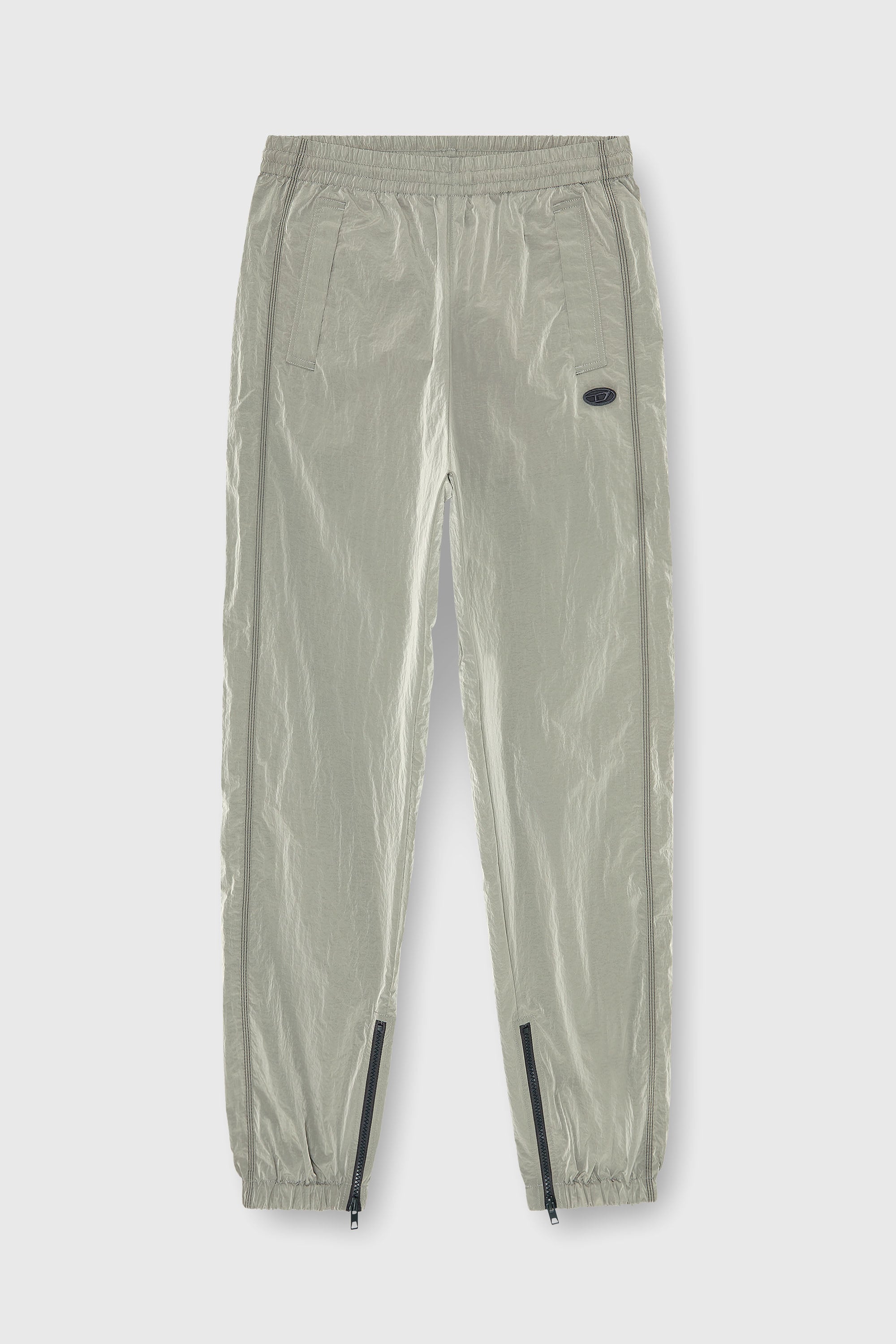 Diesel - P-ANOK, Pantalon en nylon &agrave; effet froiss&eacute; Homme in Gris - 2