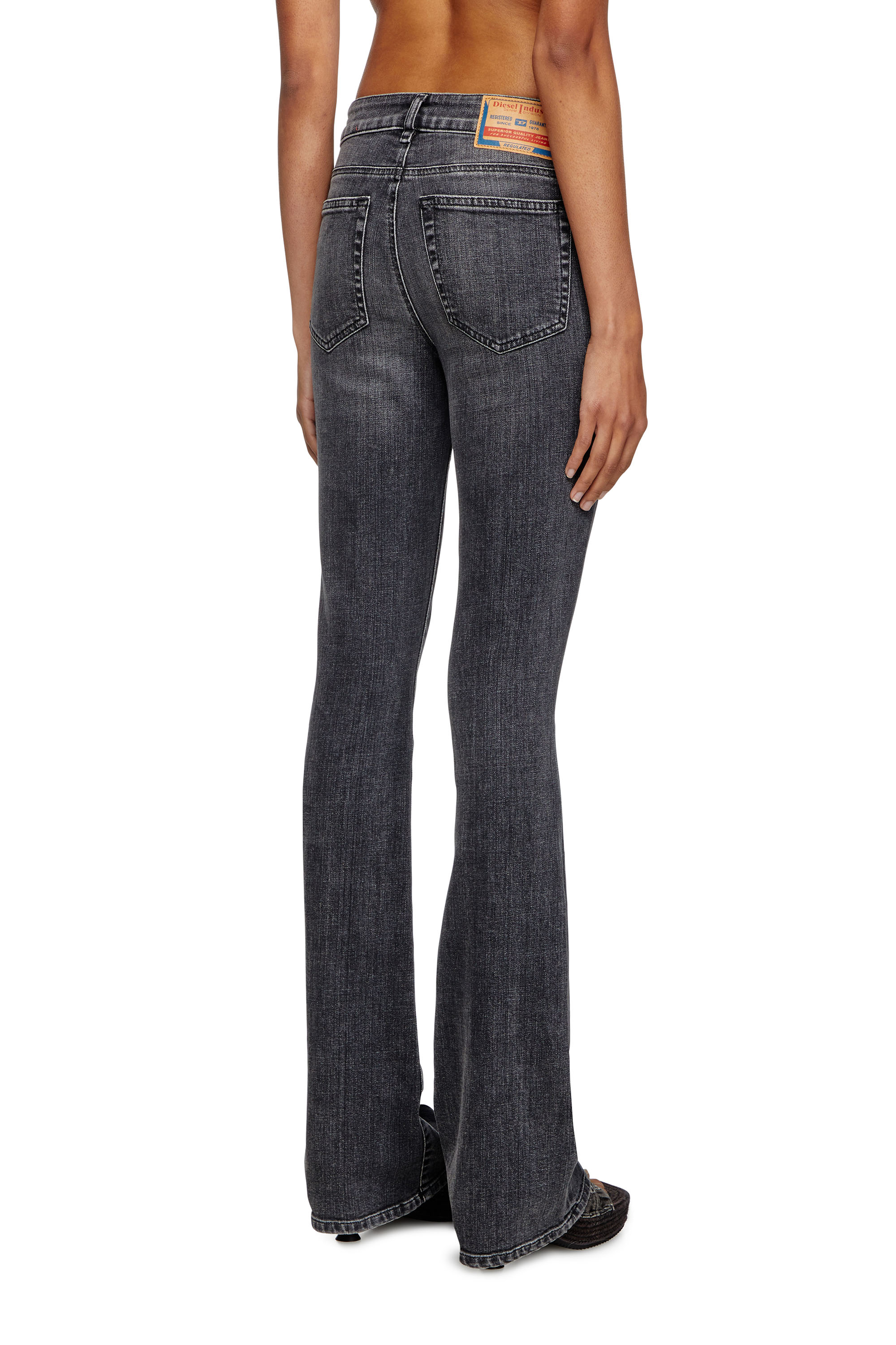 Diesel - Bootcut Jeans 1969 D-Ebbey 09K98 Femme, null - Image 4