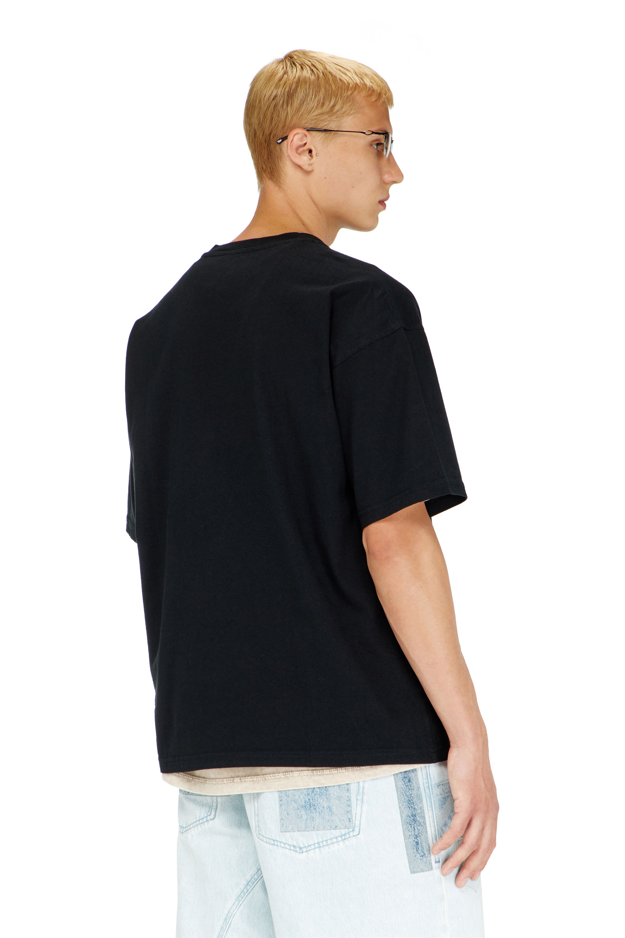 Diesel - T-BOXT-LAB, T-shirt avec empi&egrave;cement &agrave; logo en jacquard Homme in Noir - 4