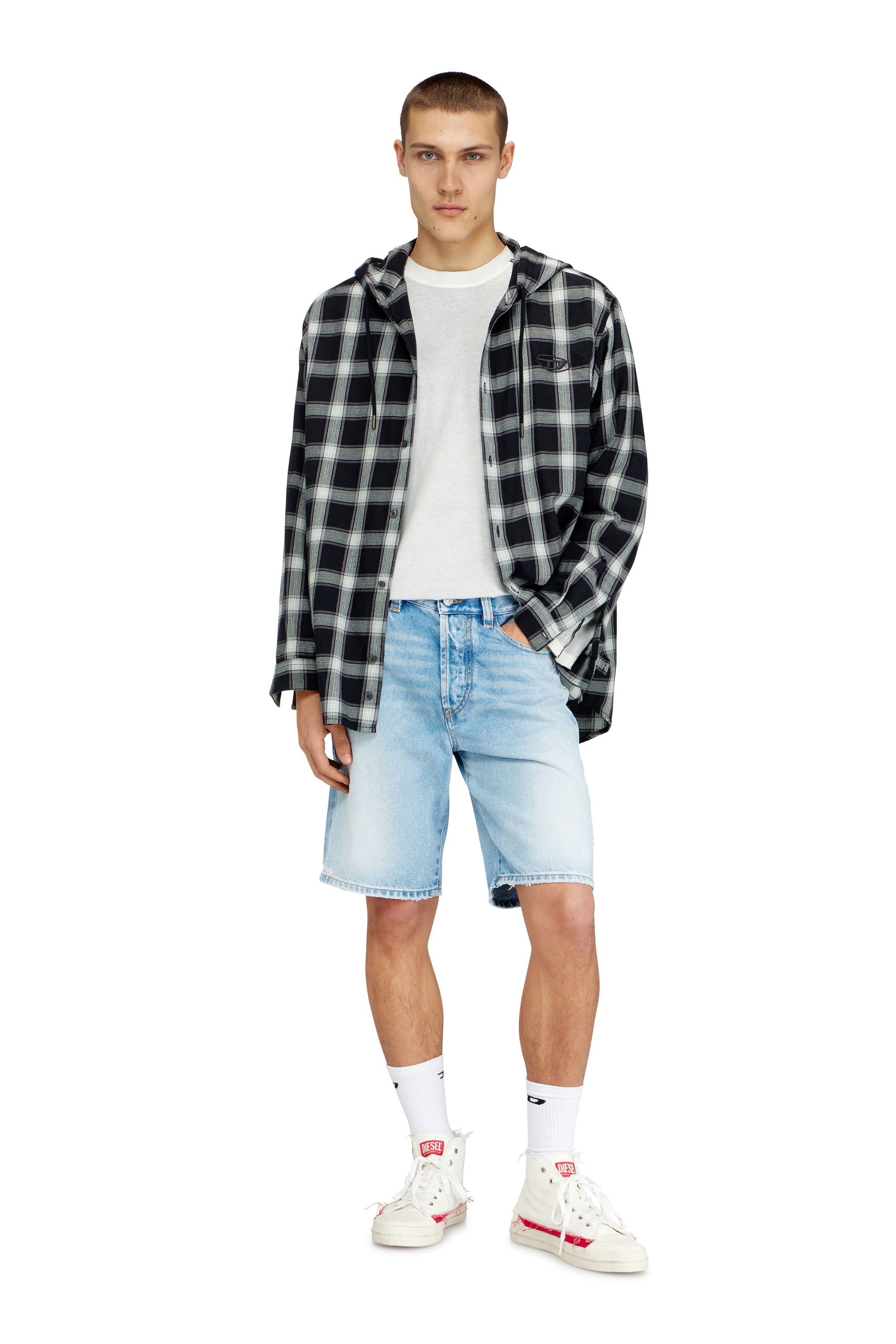 Diesel - REGULAR-SHORT, Short en denim destroy Homme in Bleu - 1