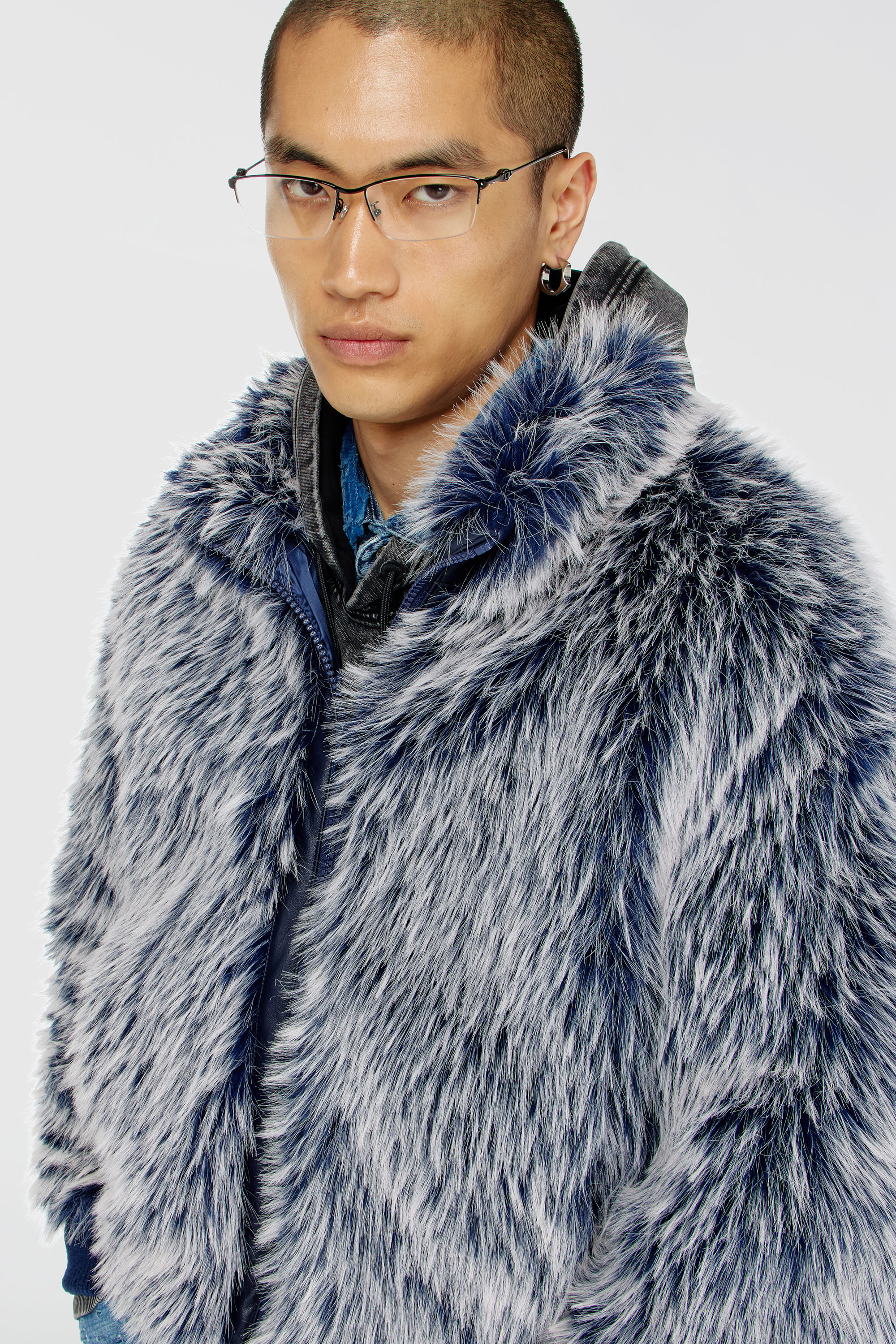 Diesel - W-VICTOR, Veste d'hiver shaggy Homme in Bleu - 5
