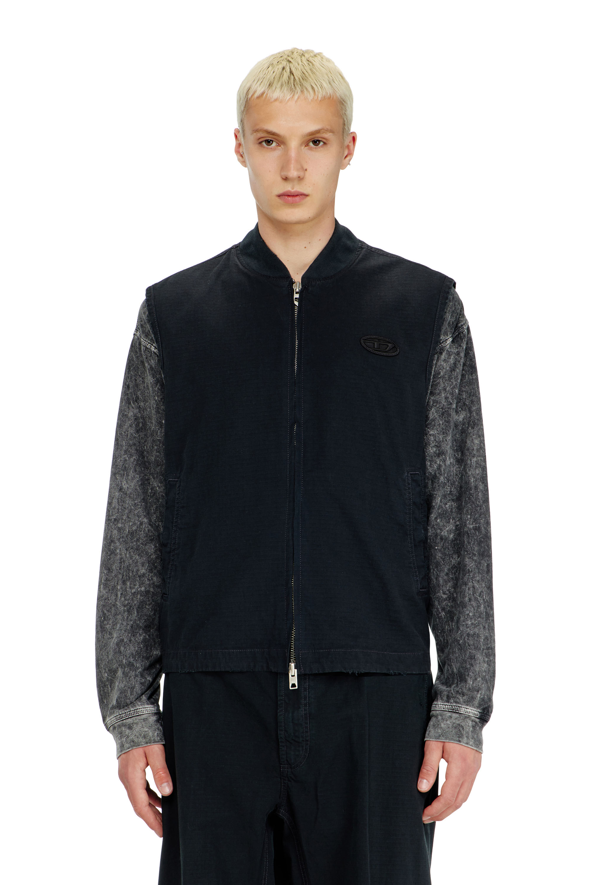 Diesel - J-TYPE-CO-SL, Gilet en coton ripstop avec patch Oval D Homme in Noir - 3