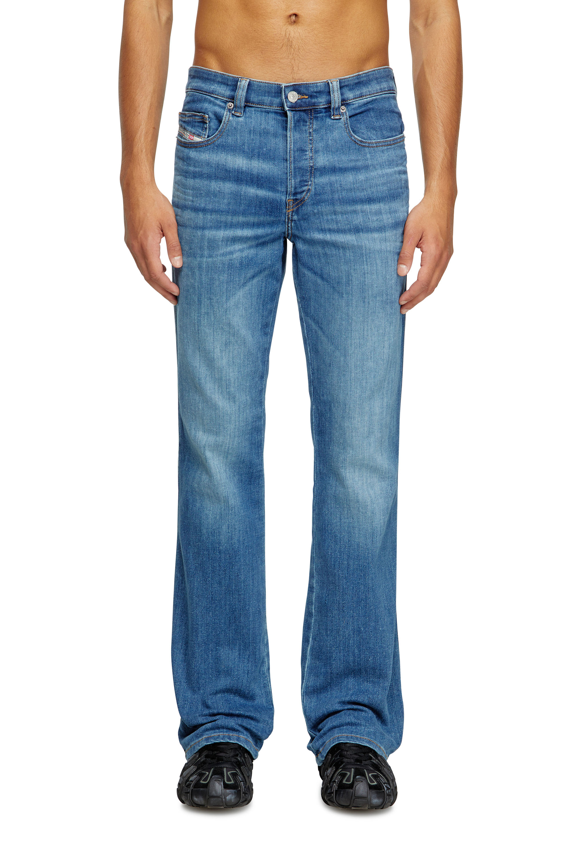 Diesel - Bootcut Jeans 1998 D-Buck 0GRDP Homme, Bleu moyen - Image 3