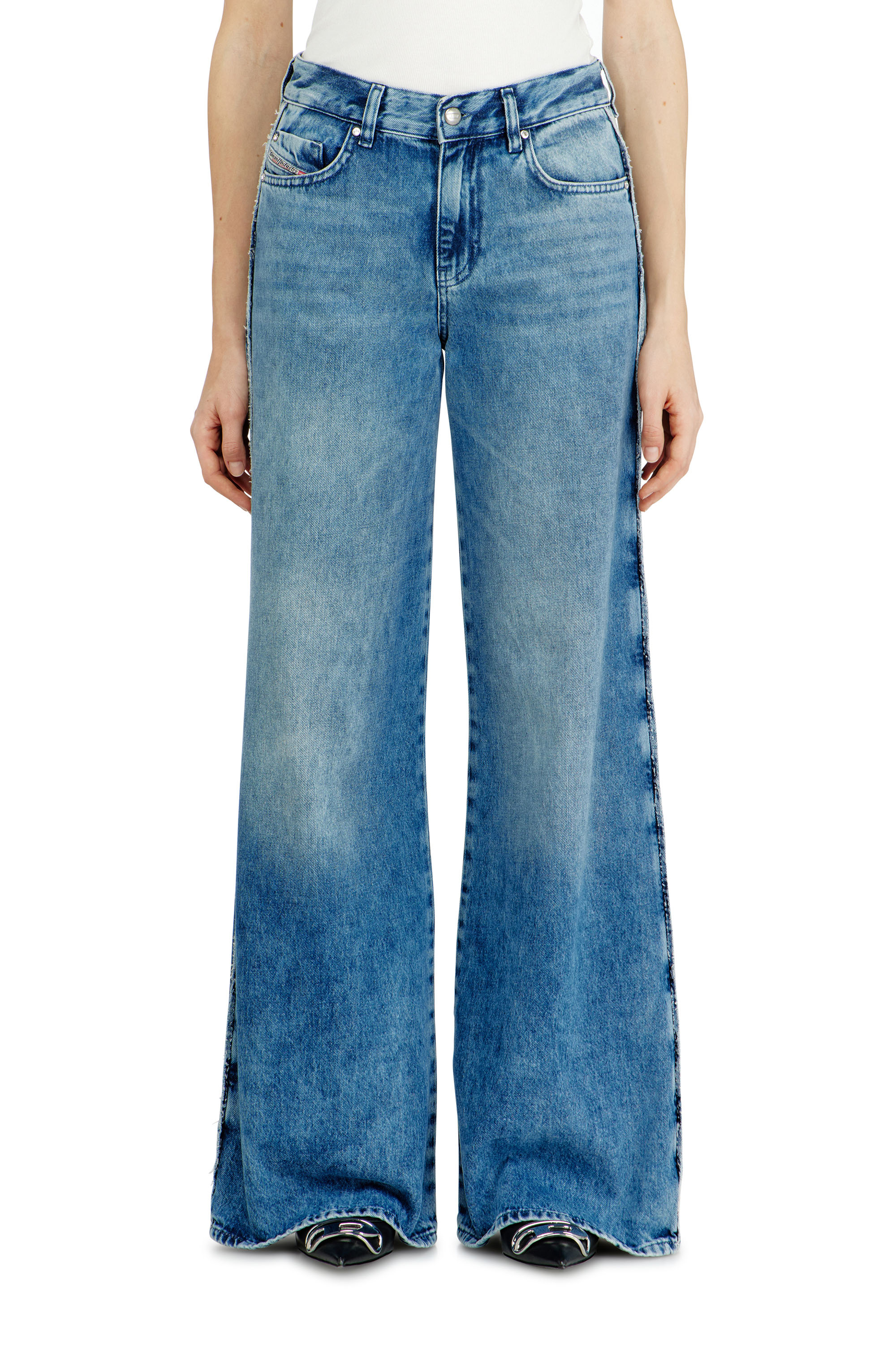Diesel - Flare Jeans 1978 D-Akemi 0ADCJ Femme, Bleu moyen - Image 4