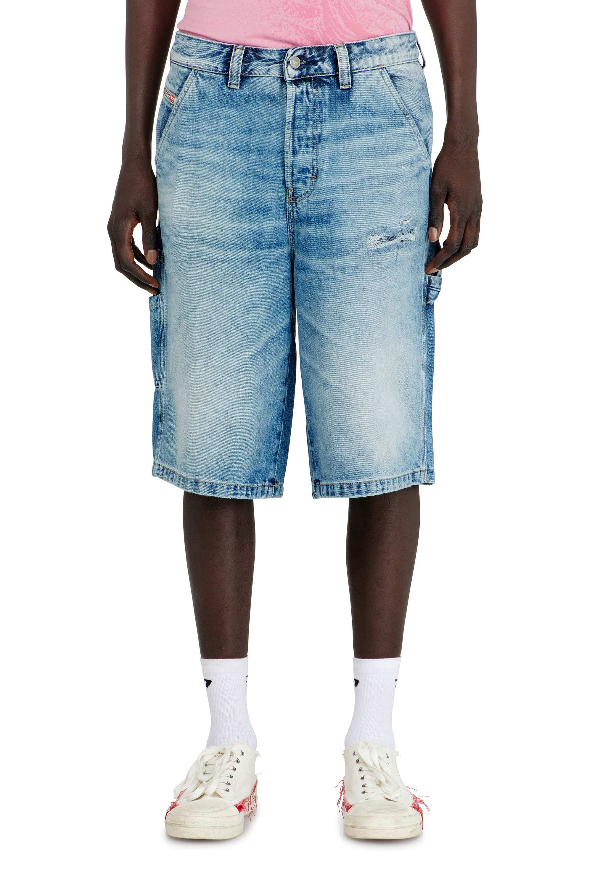 Diesel - D-LIVERY-W-SHORT, Short Relaxed en denim fluide avec abrasions Homme in ToBeDefined - 3