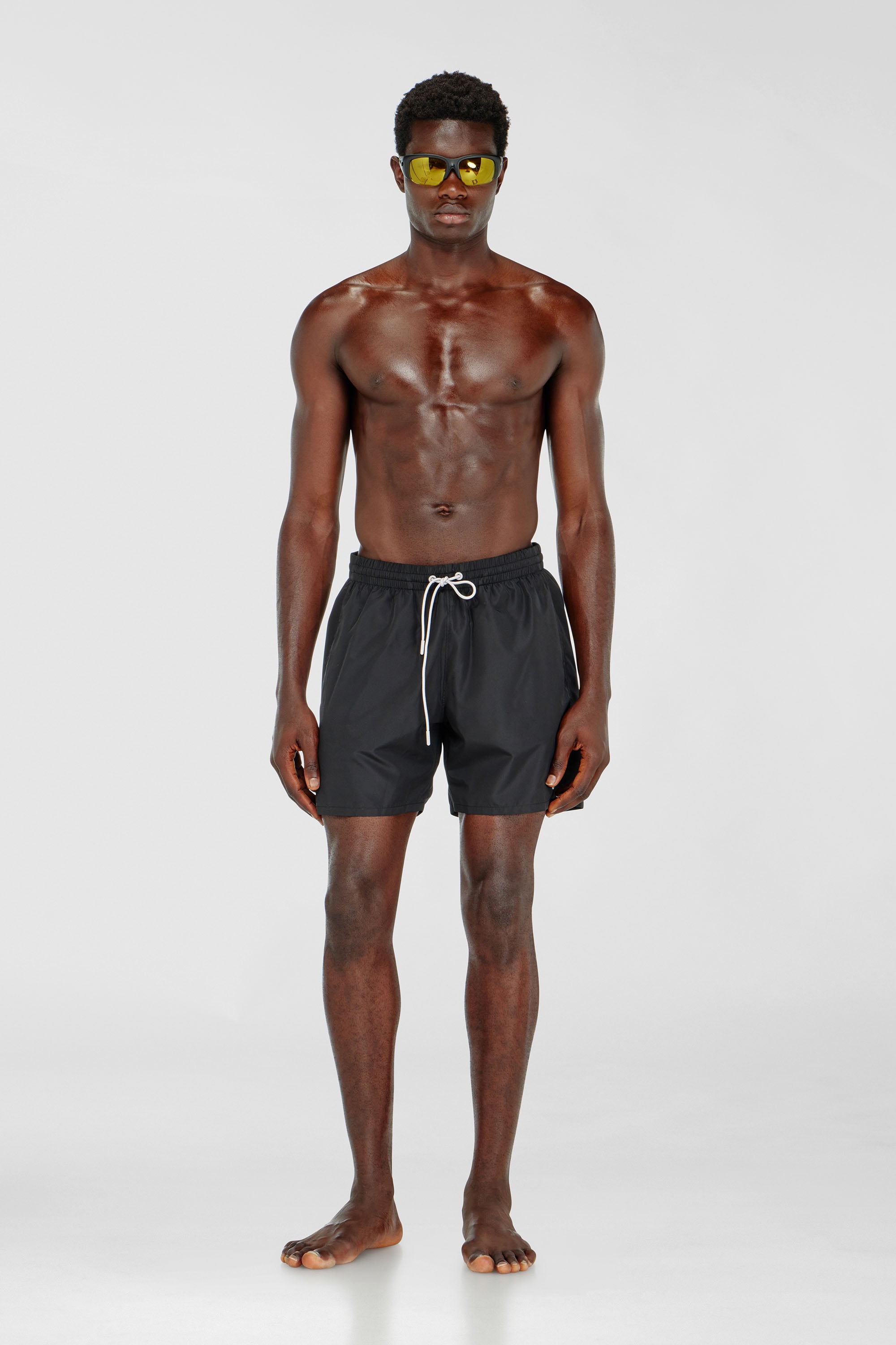 Diesel - GEORGE-41-UTLT, Short de bain avec logo Oval D m&eacute;tallique Homme in Noir - 1
