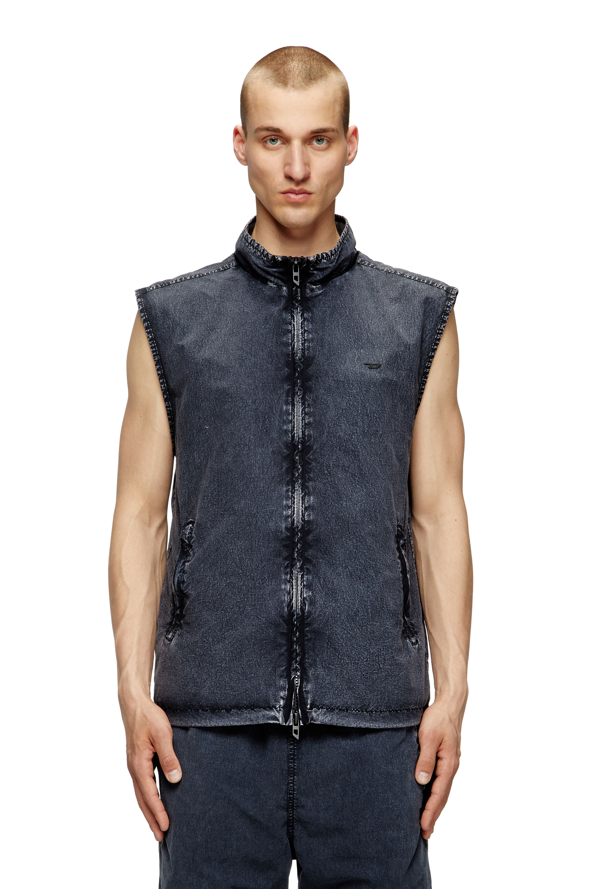 Diesel - J-ERB, Gilet en taslan de nylon recyclé Homme in Noir - 1