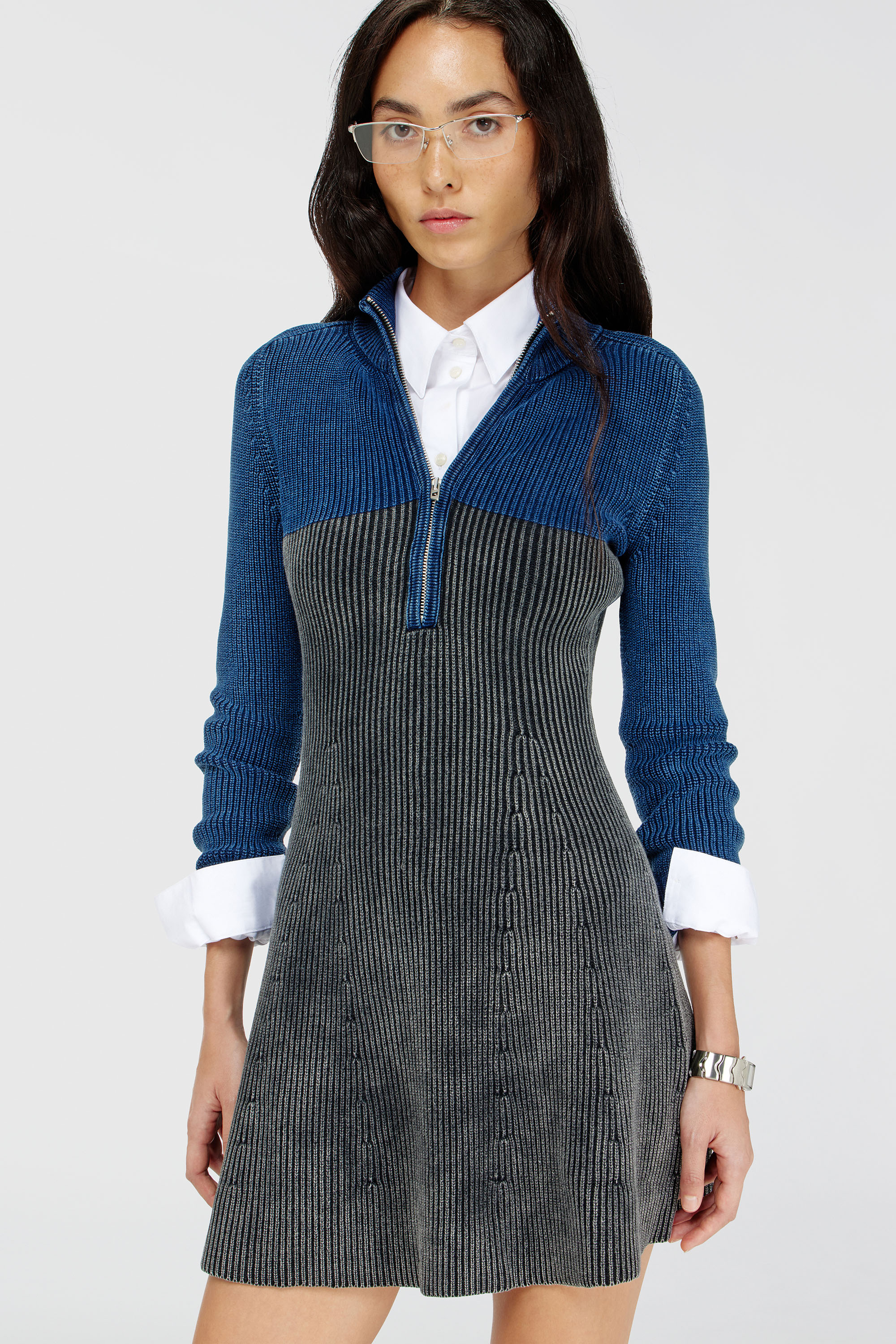 Diesel - M-HERMOSA, Robe mini en maille &agrave; effet denim bicolore Femme in Polychrome - 4