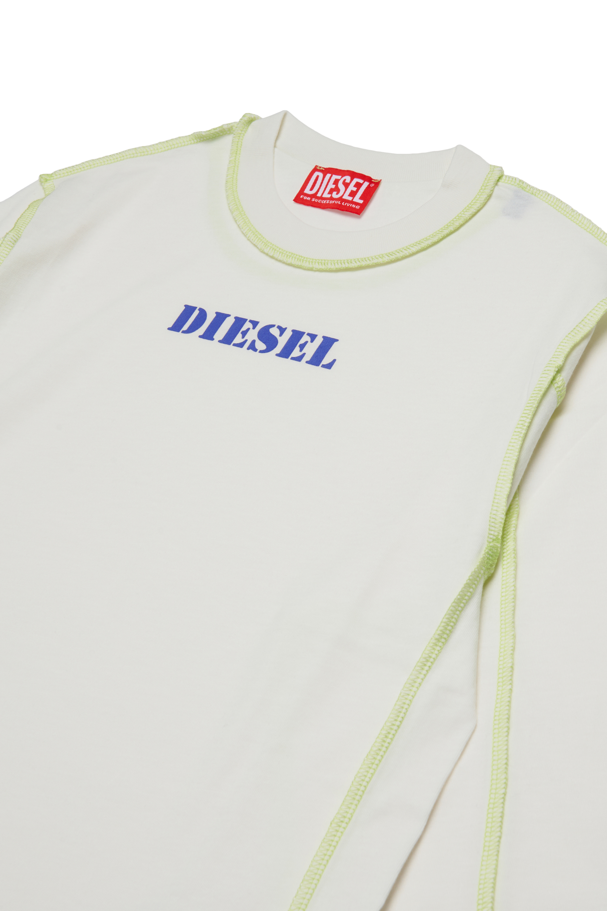 Diesel - TCRAORLS OVER, T-shirts en coton avec coutures contrastées Homme in Blanc - 3
