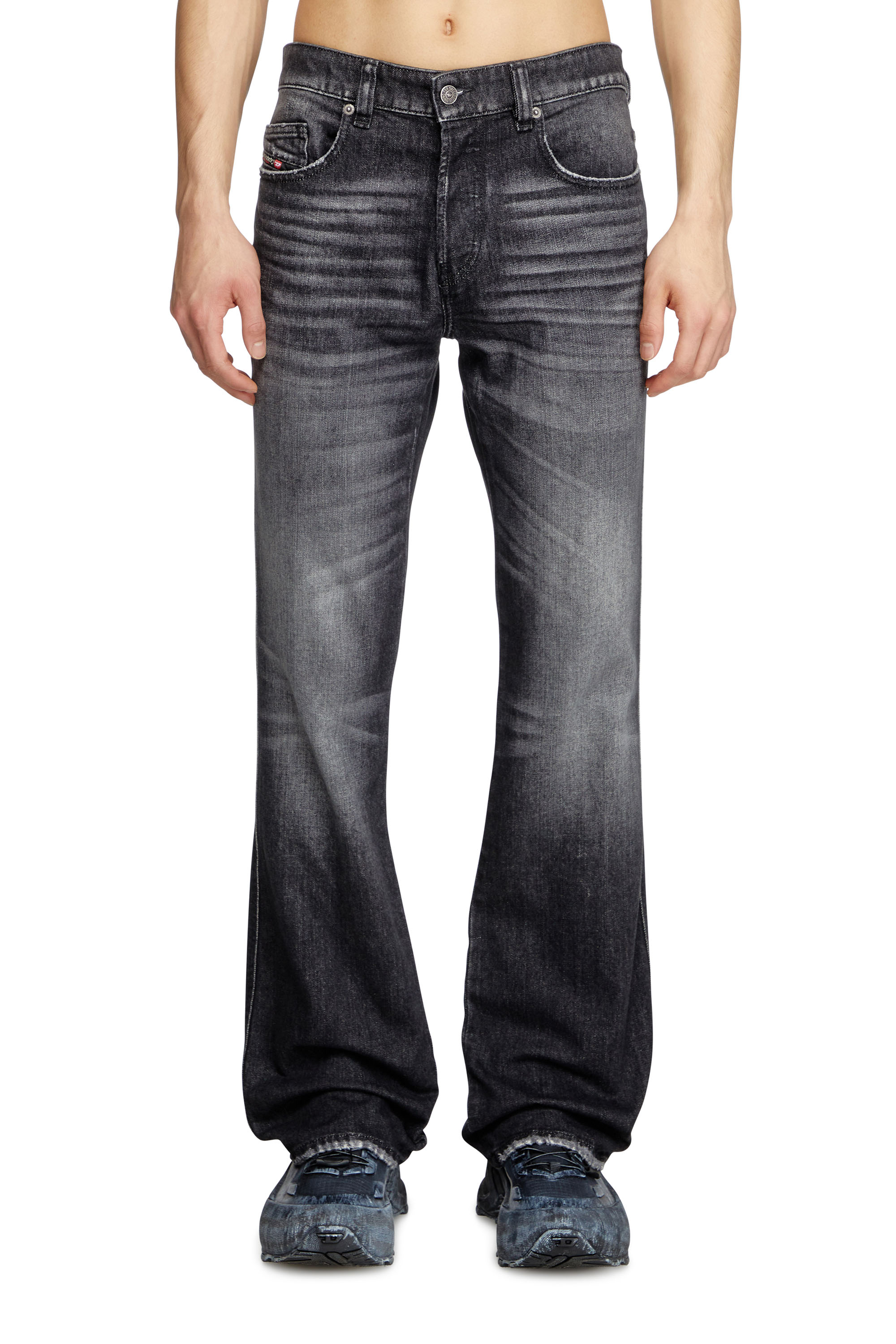 Diesel - Bootcut Jeans 1998 D-Buck 09L50 Homme, Noir/Gris foncé - Image 3